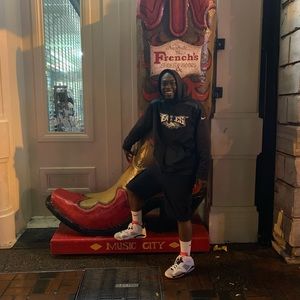 Meet your Posher, Alexander